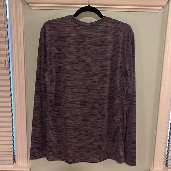 Georgia Bulldogs *NWT8 Nike Gear. Men’s dry fit long sleeve jersey - Picture 2 of 4